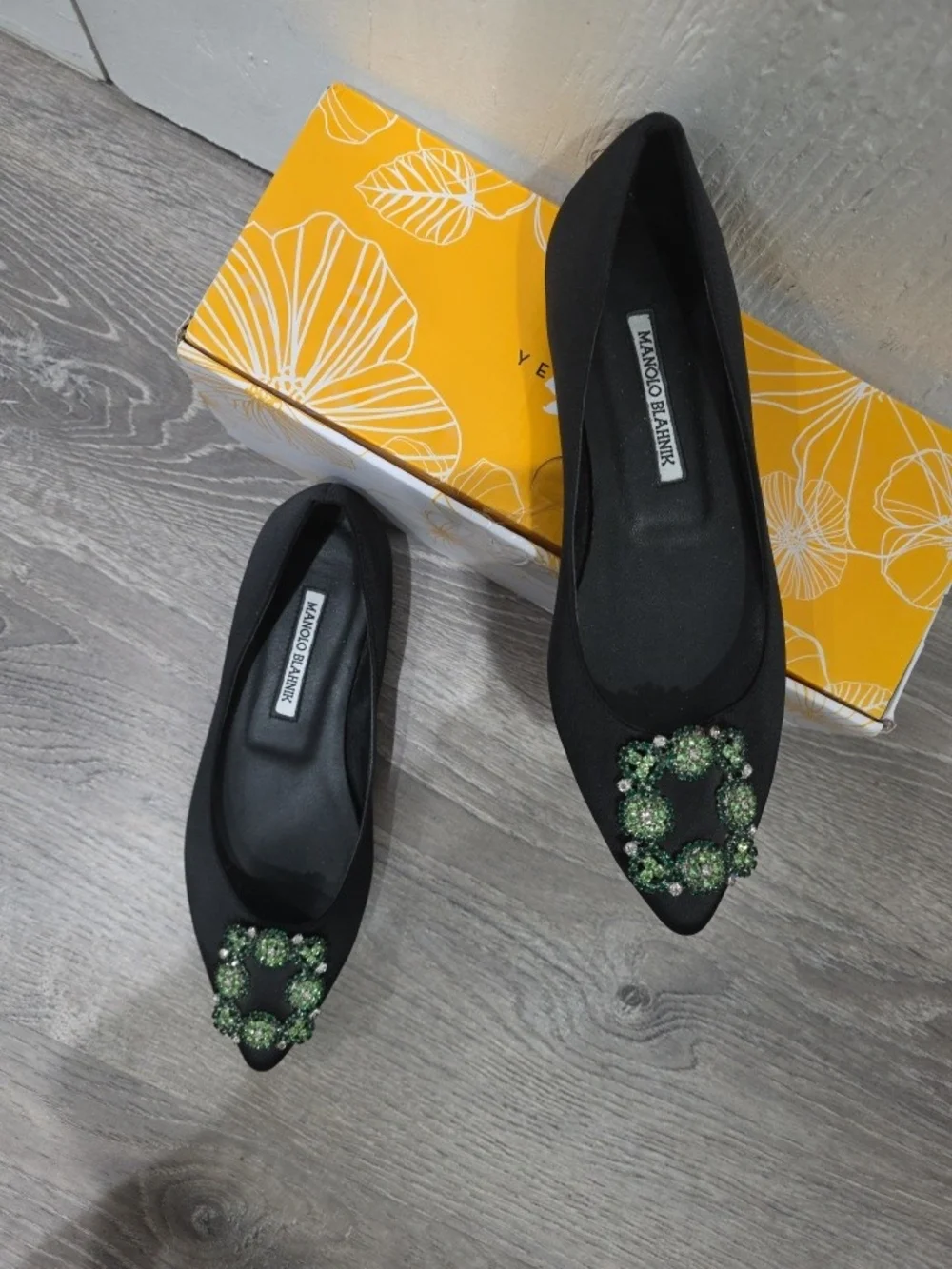 Manolo Blahnik manolo blahnik